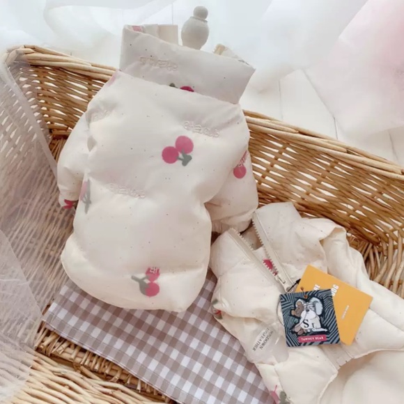 Dog winter vest - Picture 2 of 4